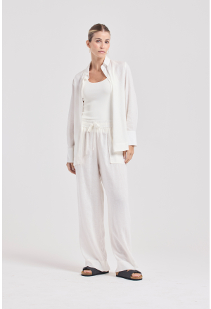 CALÇA RETA BOLSO CAMBRAIA OFFWHITE