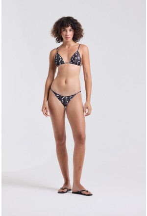CALCINHA LATERAL FINA PRETO TULIPAS