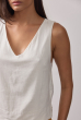 BLUSA DECOTE V CAMBRAIA OFFWHITE