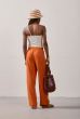 CALÇA RETA BOLSO CAMBRAIA LARANJA