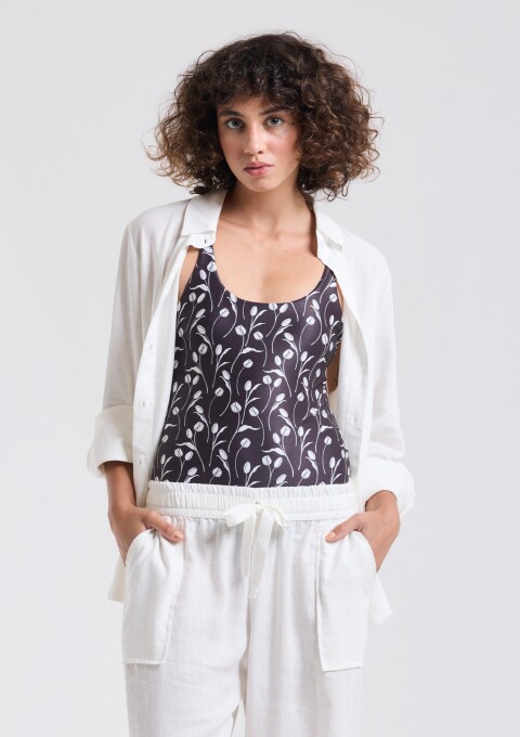 CALÇA RETA BOLSO CAMBRAIA OFFWHITE