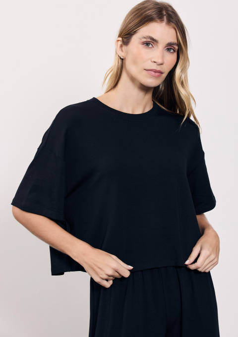T-SHIRT SERENA MOLETINHO PRETO