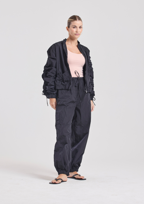 CALÇA RECORTE BOMBER PRETO