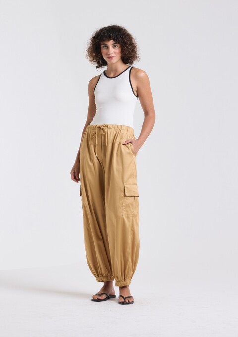 CALÇA BOMBER COTTTON CARAMELO
