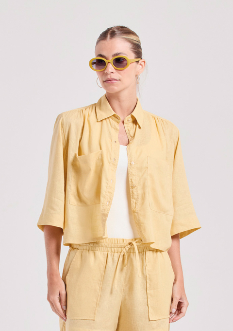 CAMISA BOLSOS CAMBRAIA AMARELO