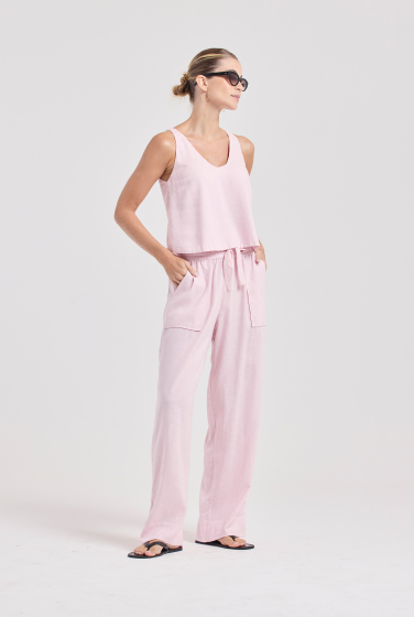CALÇA RETA BOLSO CAMBRAIA ROSA