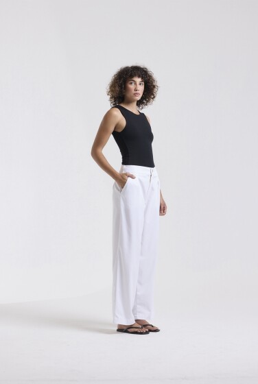 CALÇA RETA ALFAIATARIA DETALHES OFFWHITE